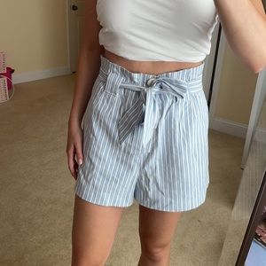 High waisted paperbag shorts